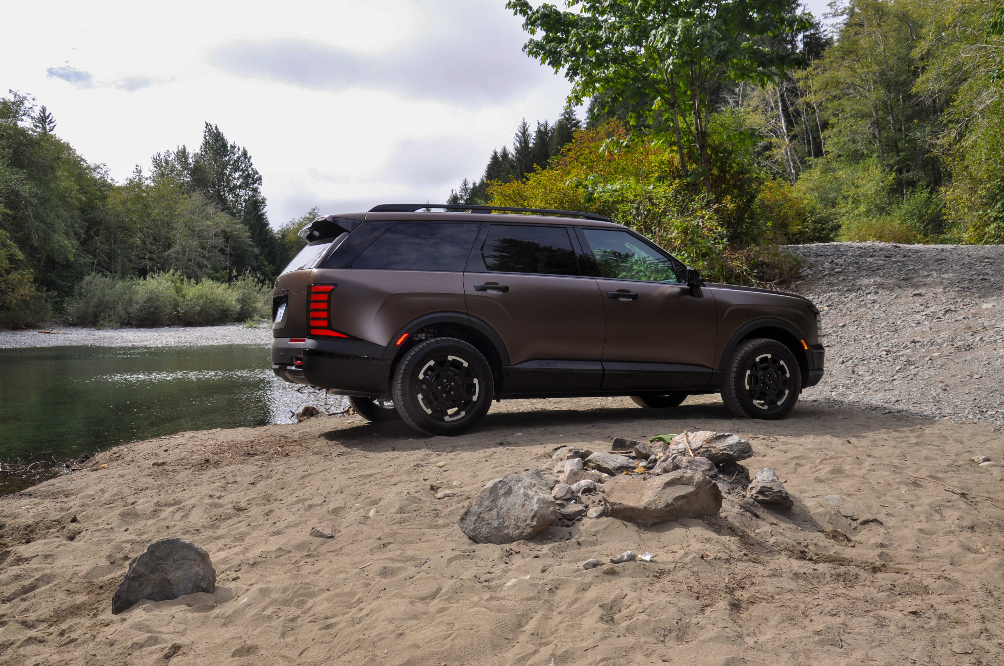 The 2026 Hyundai Palisade Got Slower and Heavier — But Wait Till You See How Luxurious It Is 3 palisade 955714