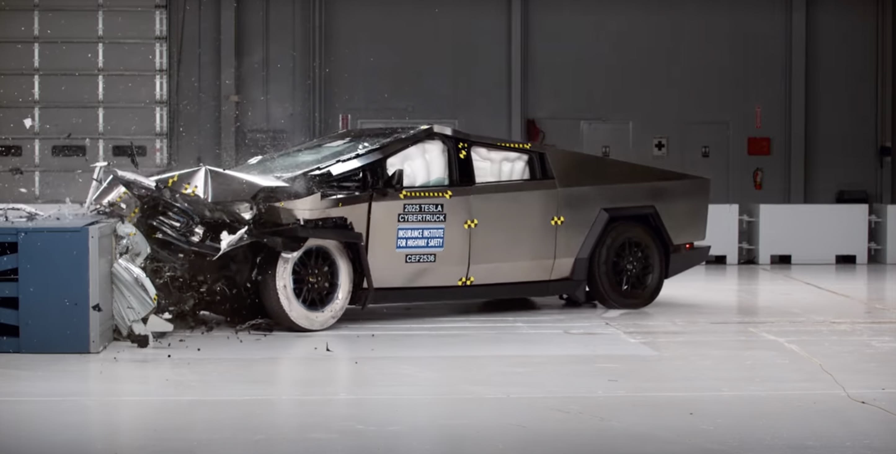 Tesla Cybertruck IIHS moderate front overlap crash test
