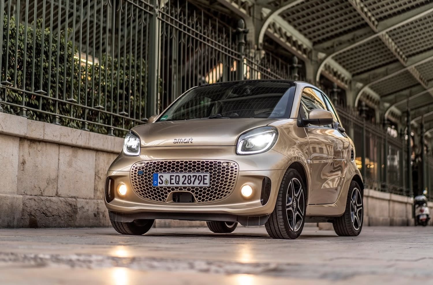 Smart 2 EV Successor Testing in China: What We Know 5 Smart EQ ForTwo front quarter