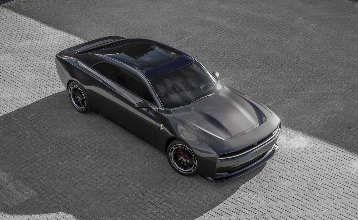 This 670-HP 2026 Dodge Charger Daytona Build Costs $83,690! 3 Dodge Charger Daytona SRT Banshee front quarter top view