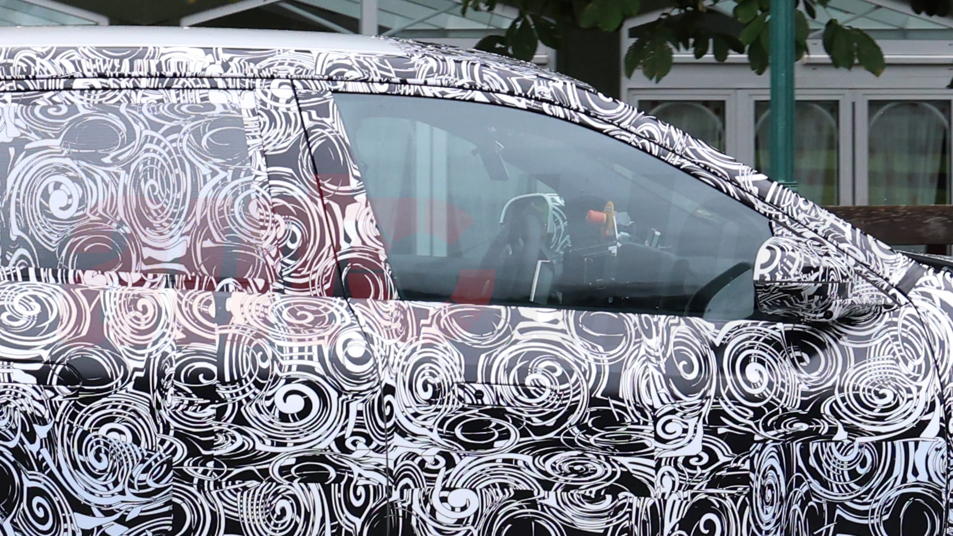 2028 BMW X1 spy shot