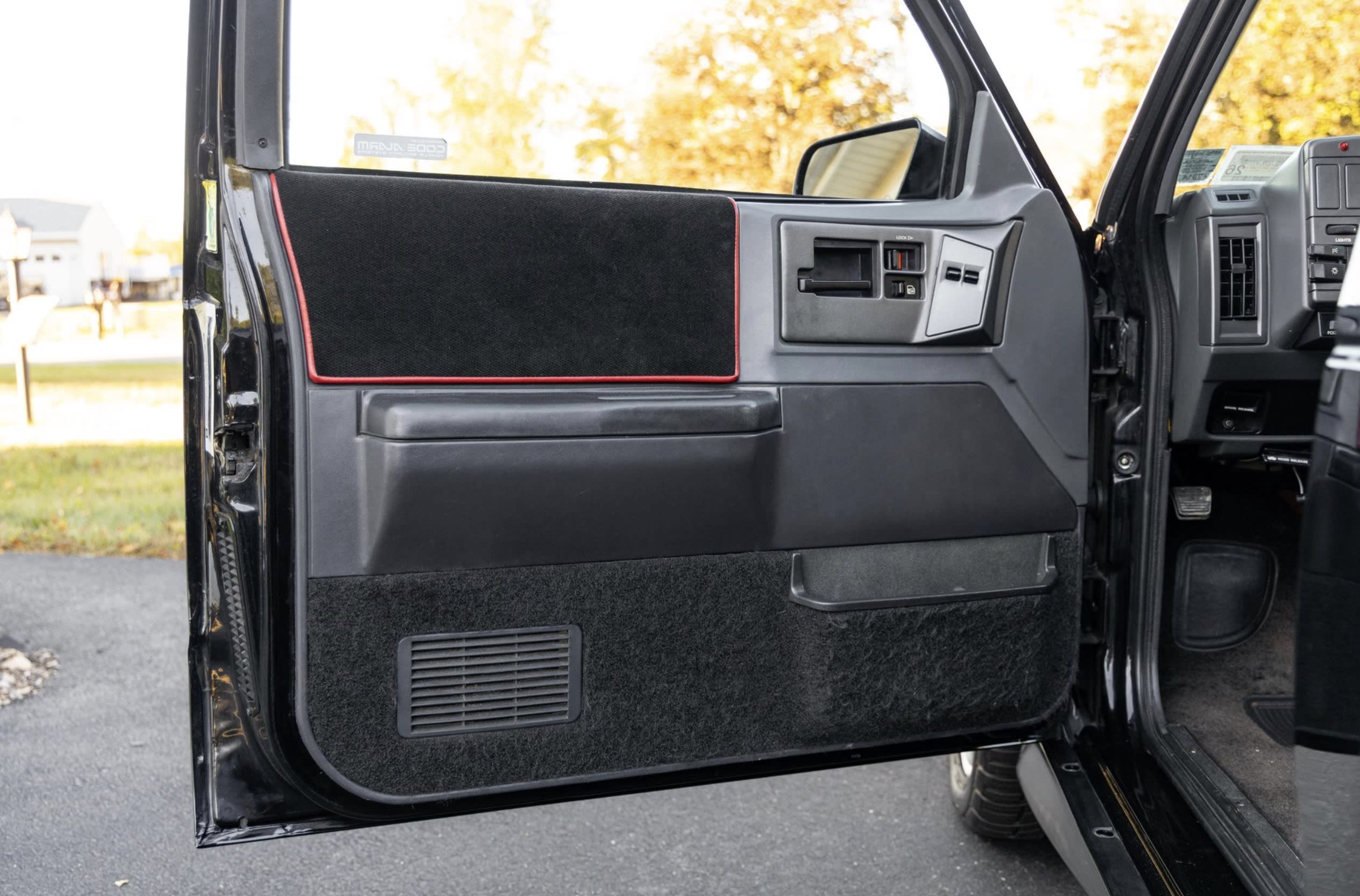 1991 GMC Syclone (Ted Nugent's) For Sale with 37,200 Miles, Bids Near $29K 9 1991 GMC Syclone