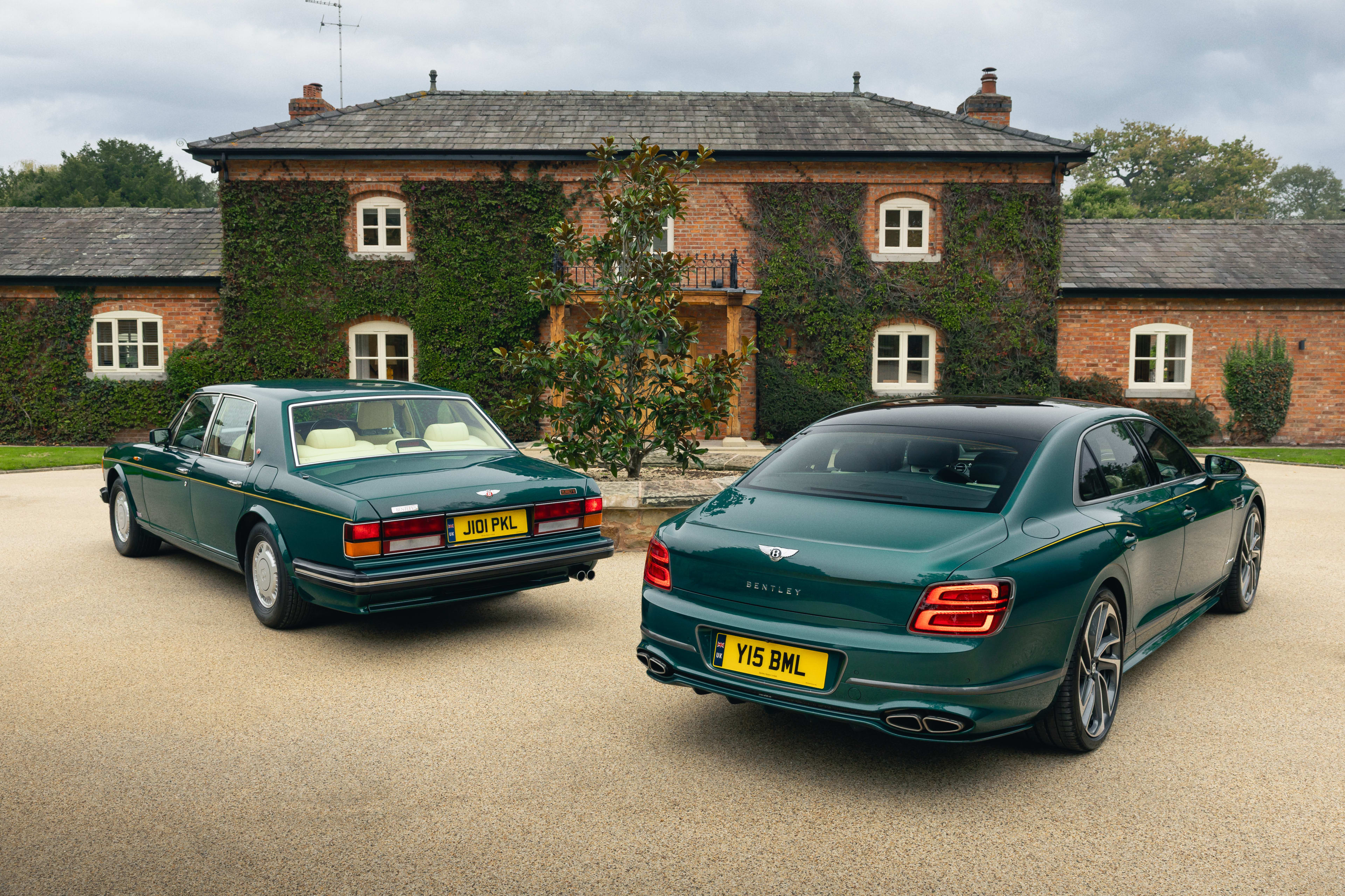 Bentley Flying Spur Speed and Turbo R Twin