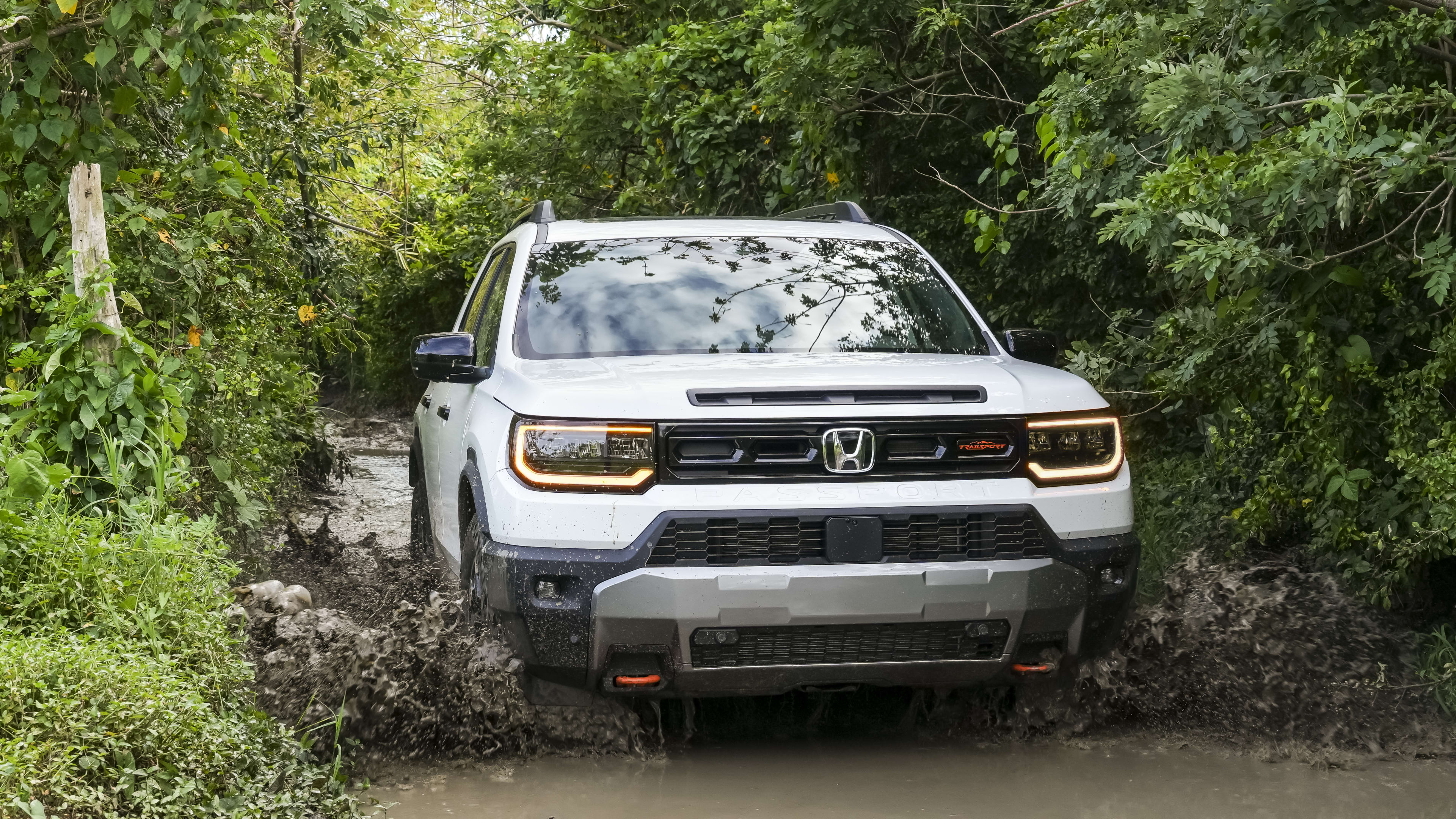 Honda TrailSport Models: Honda Plans Bigger, Tougher TrailSport Models With Real Off-Road Upgrades 2 2026 Honda Passport TrailSport