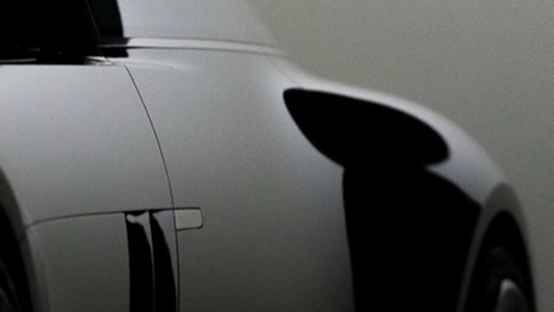 Mercedes-Benz coupe teaser