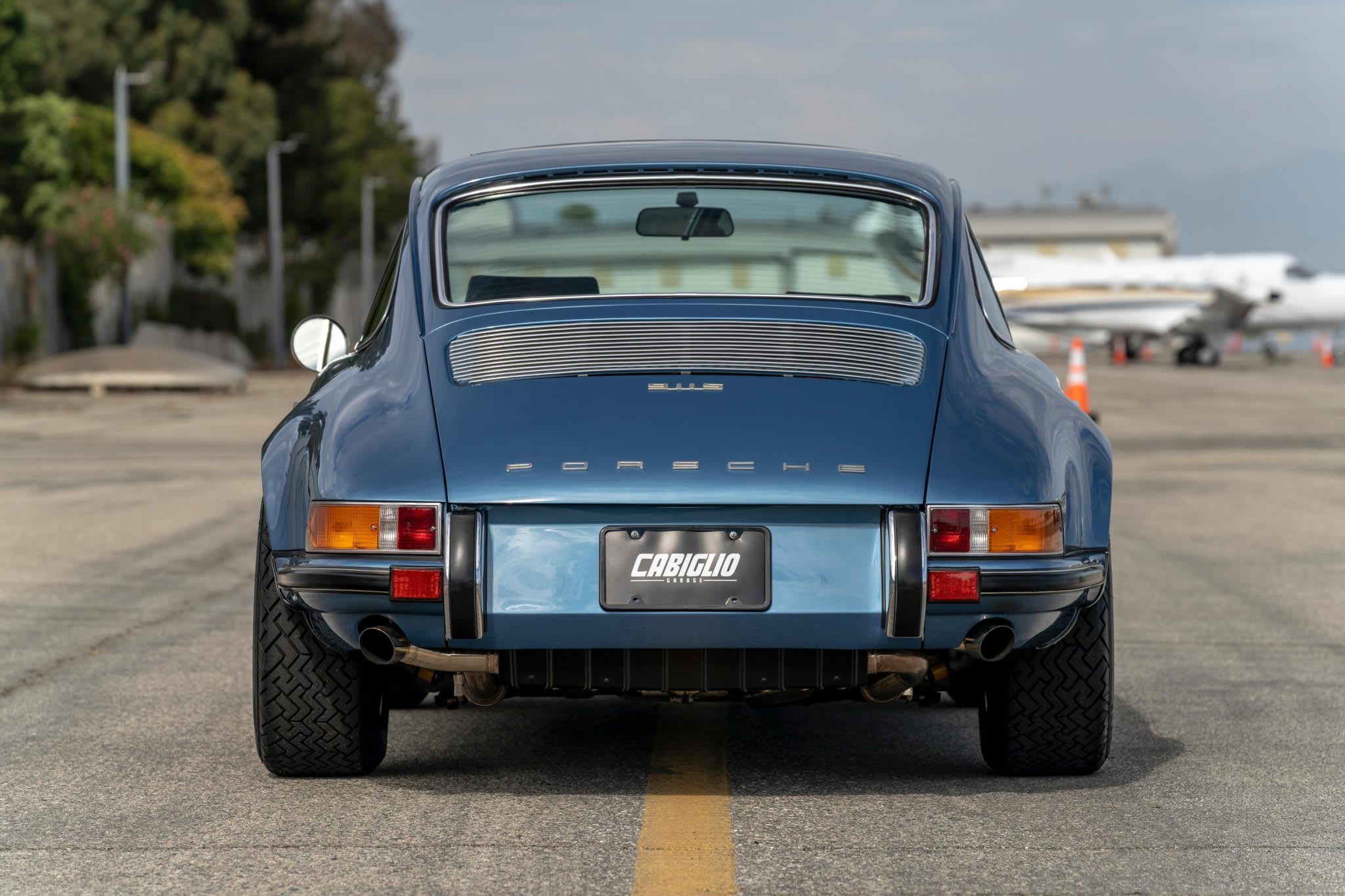 Jerry Seinfeld RUF-Modded 1971 Porsche 911S Hits Auction Block, Custom Built for $426K 4 1971 porsche 911s coupe 1971 porsche 911s ruf seinfeld 00042 62198 scaled