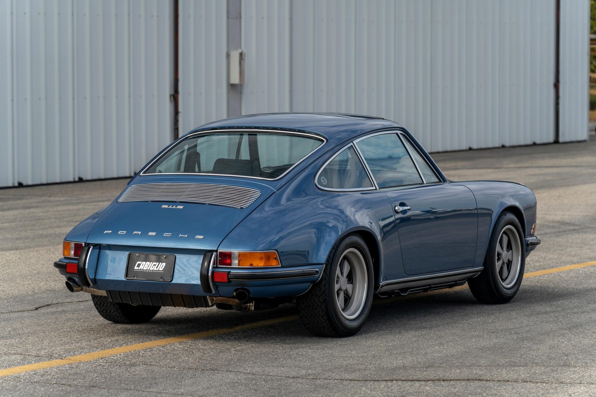 Jerry Seinfeld RUF-Modded 1971 Porsche 911S Hits Auction Block, Custom Built for $426K 7 1971 porsche 911s coupe 1971 porsche 911s ruf seinfeld 00043 62212 scaled