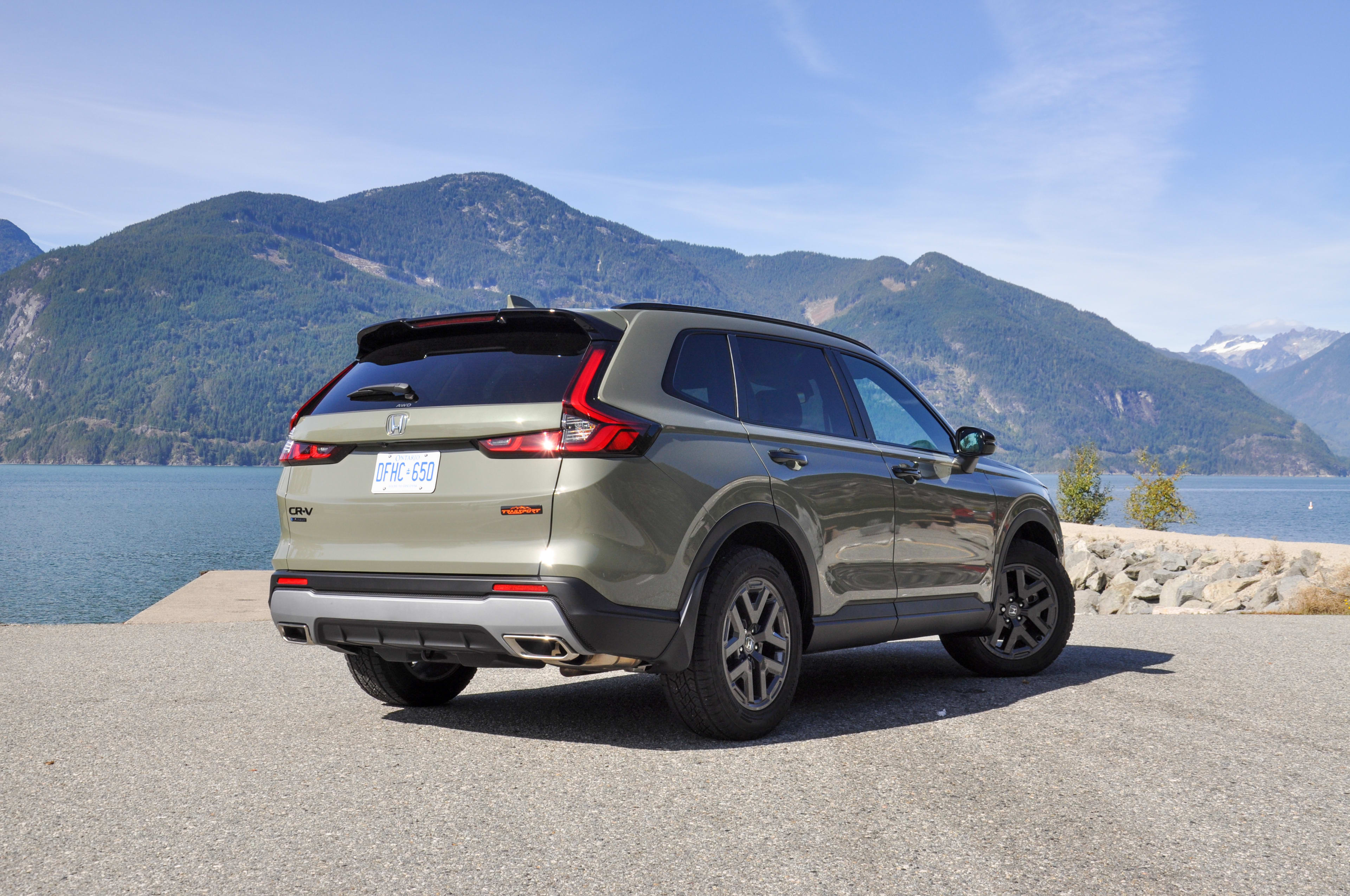 Overseas Showdown: Ford Territory Hybrid vs Honda CR-V Specs Comparison 5 2026 Honda CR-V Hybrid