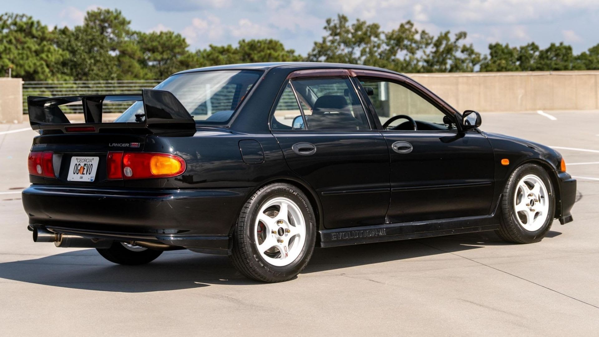 1995 Mitsubishi Lancer Evolution III For Sale with 66K Miles: Dyno-Proven 322 HP JDM Legend at No Reserve 4 image 2 984767