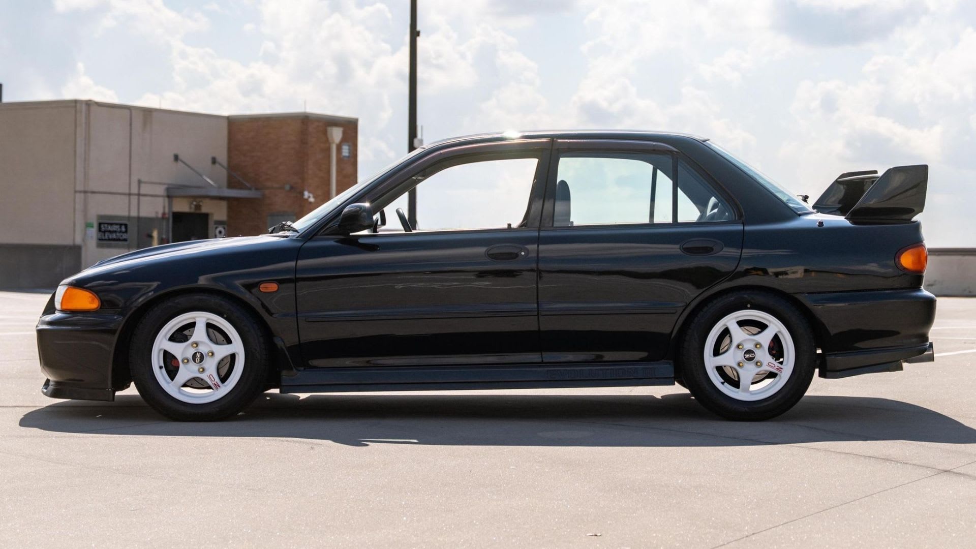 1995 Mitsubishi Lancer Evolution III For Sale with 66K Miles: Dyno-Proven 322 HP JDM Legend at No Reserve 3 image 1 984768
