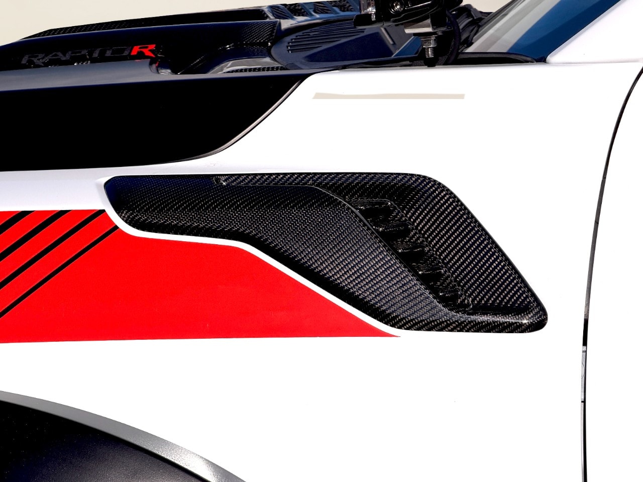 Ford F-150 Raptor R Project Vehicle side vent