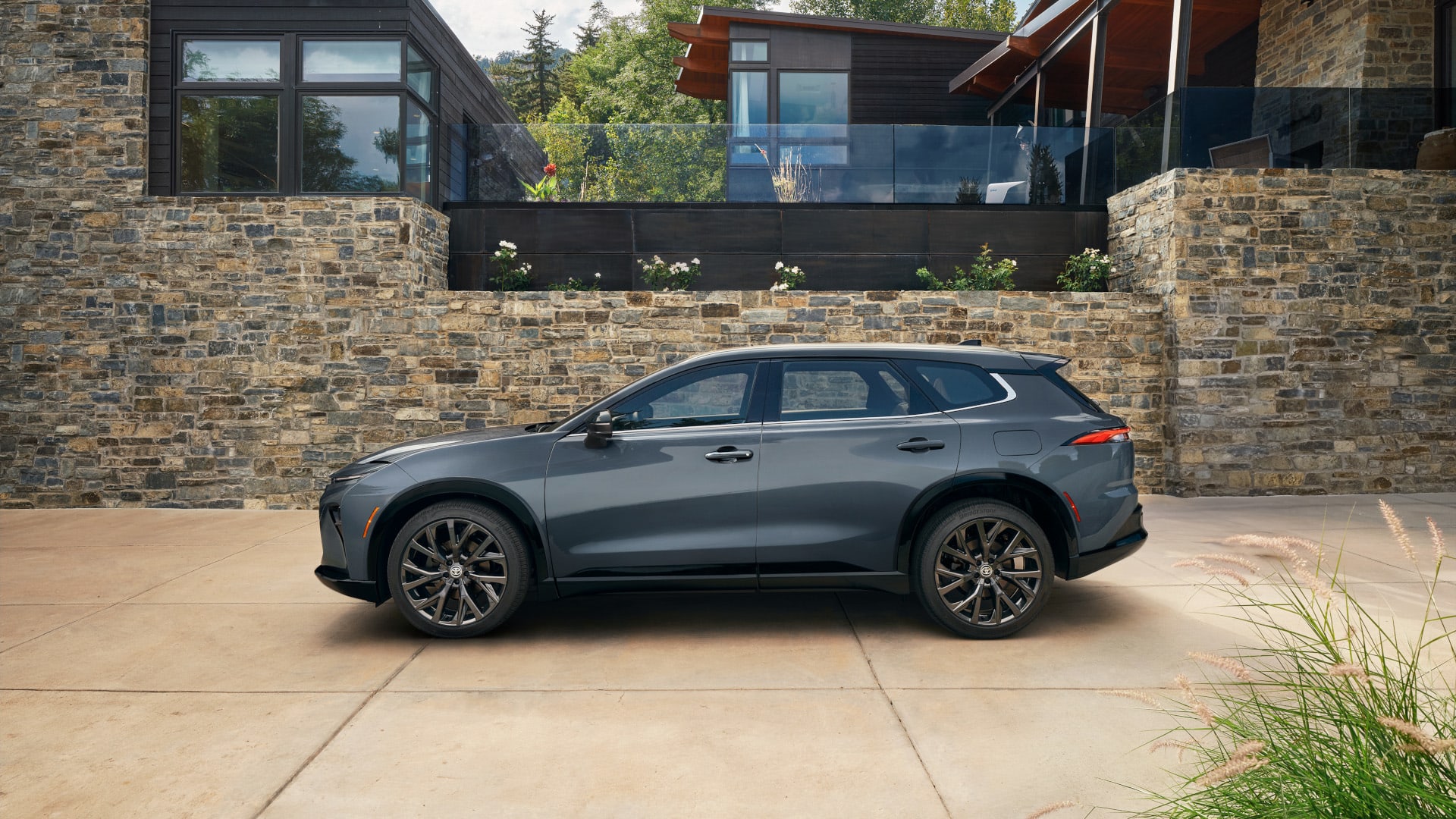 2026 Toyota Crown Signia Price Hike: Starts at $44,390, Adds Two-Tone Paint Option to Limited Trim 4 2026 Toyota Crown Signia Storm Cloud