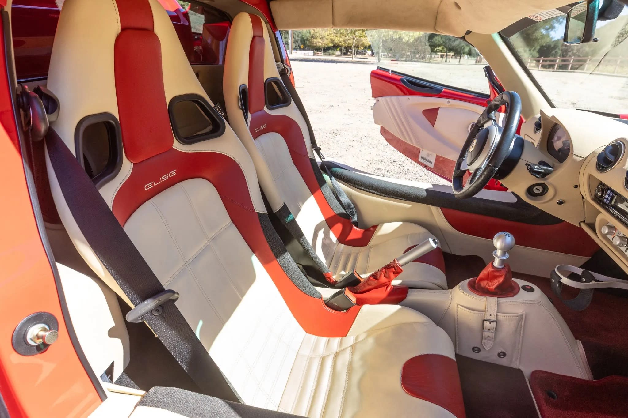 2008 Lotus Elise California Edition For Sale With 3,300 Miles: The Cleanest Analog Time Capsule 7 2008 lotus elise 2008 lotus elise 723dbea7 efa9 4074 bfb6 74cd4df5661b 85qyb6 07477 07478 scaled