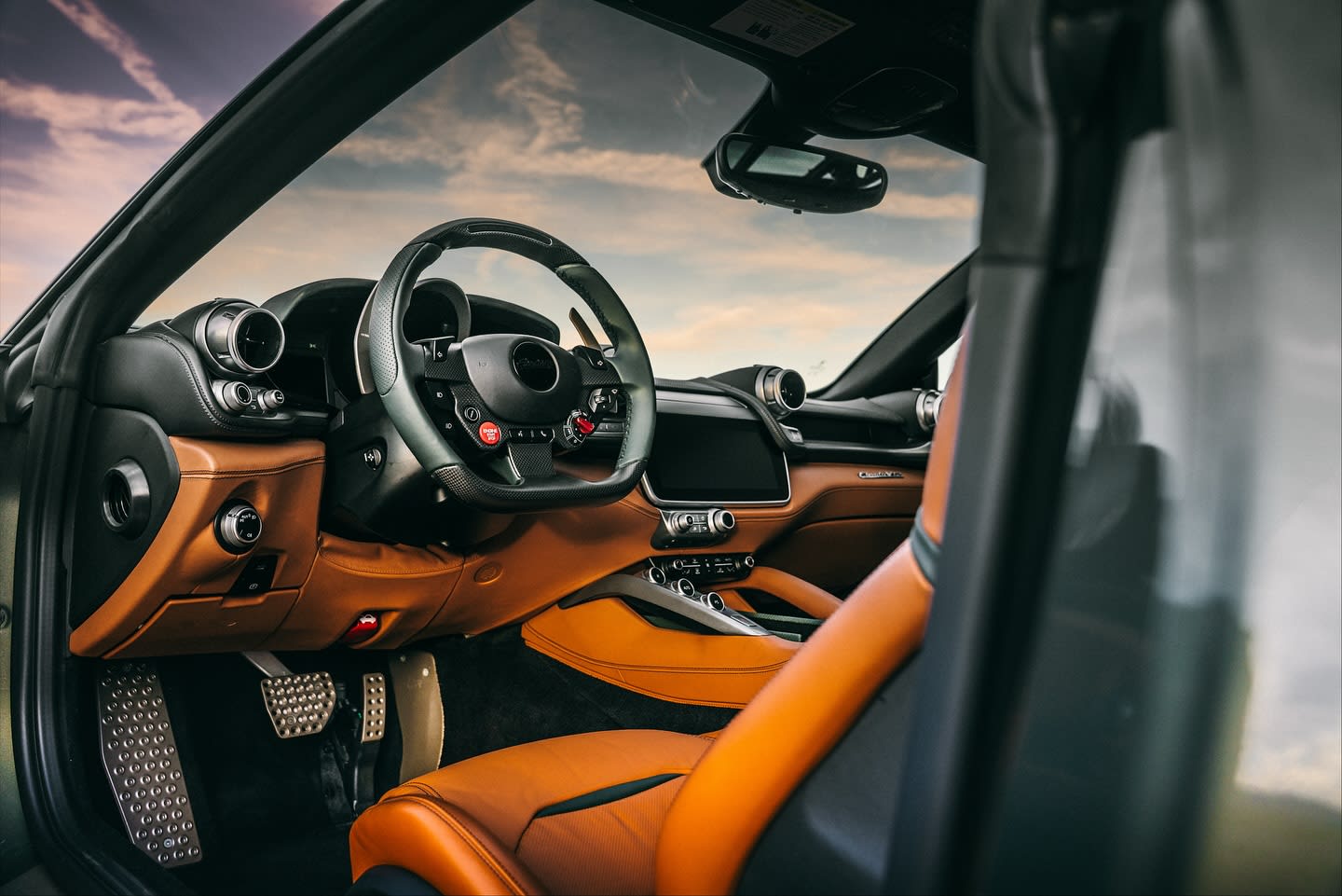 GlasWerks DMV GTC4Lusso Elevato interior