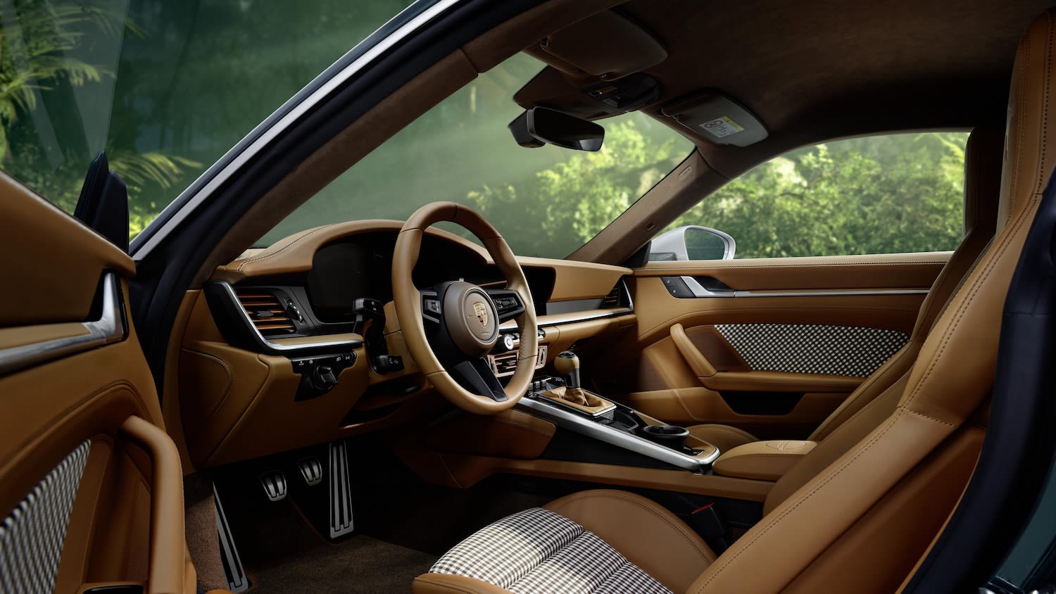 Porsche 911 GT3 Ocelot: One-Off Sonderwunsch Build Inspired by Amazon Rainforest 5 911 GT3 “Ocelot” interior