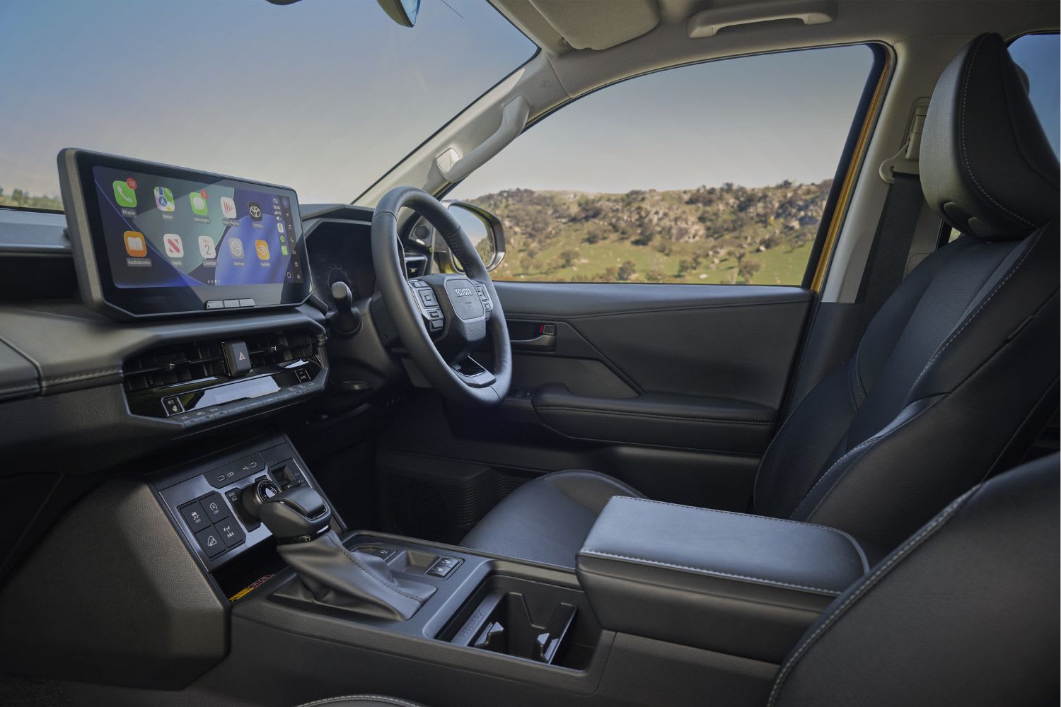 New Ninth-Gen Toyota Hilux "Travo" Debuts: Still a Big Deal Worldwide 7 2025 Toyota Hilux (Australian-spec) interior