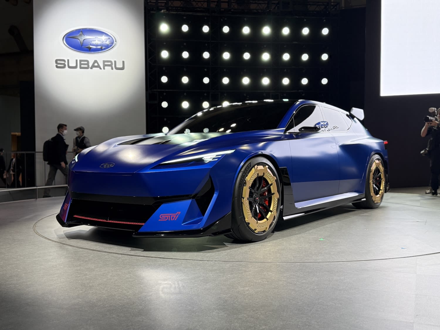 Subaru Performance-E STI Concept
