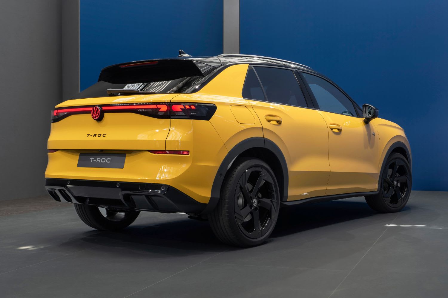 Why the New 328-HP VW T-Roc R is Europe's Hottest Forbidden Fruit 4 2025 Volkswagen T-Roc R Line rear 3/4 studio photo