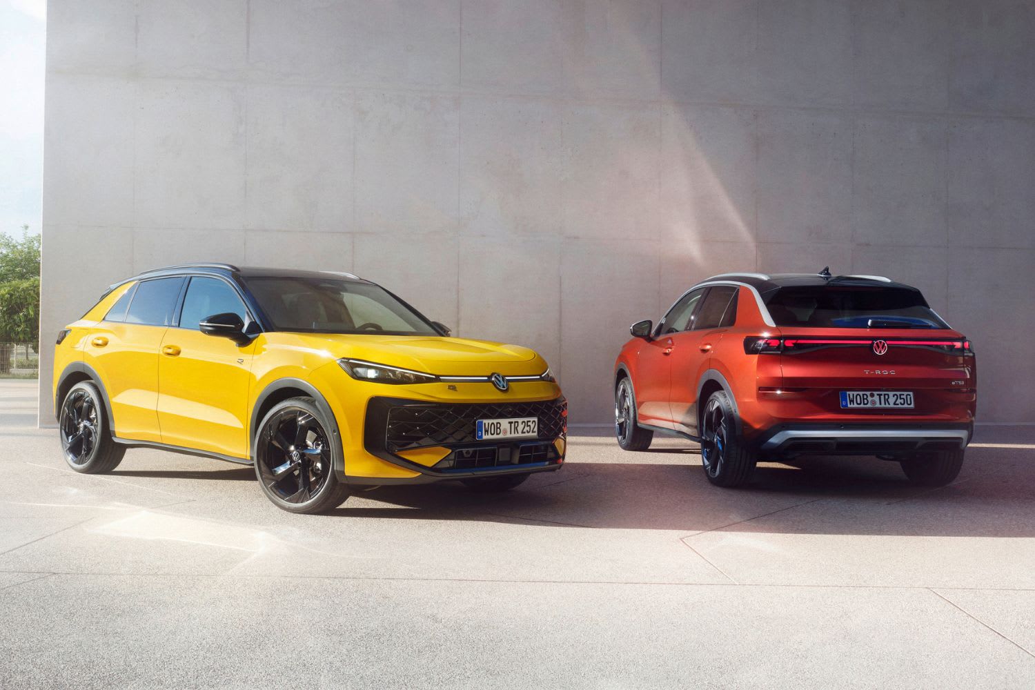 Why the New 328-HP VW T-Roc R is Europe's Hottest Forbidden Fruit 10 2025 Volkswagen T-Roc R Line group photo