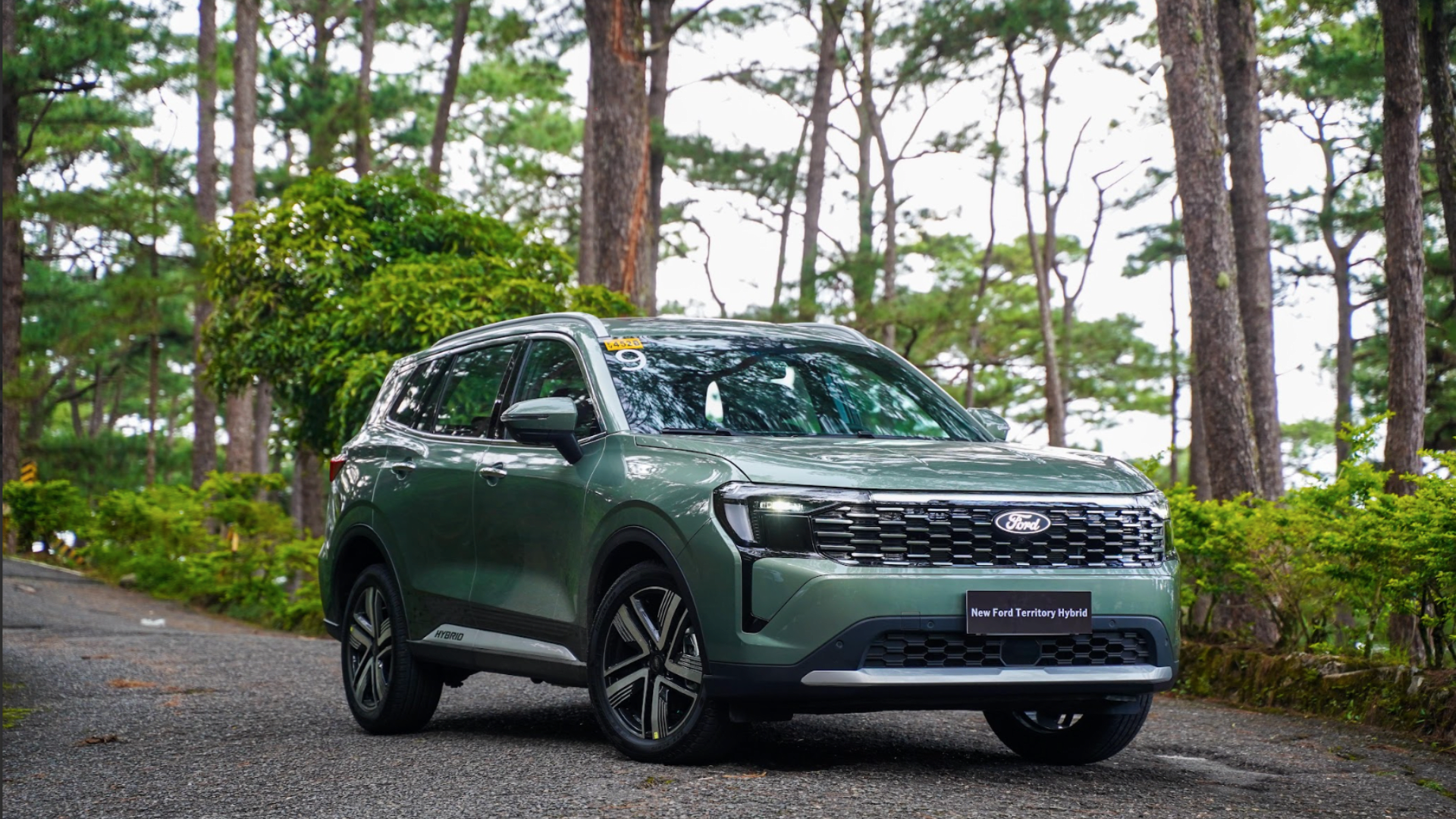 Overseas Showdown: Ford Territory Hybrid vs Honda CR-V Specs Comparison 2 Ford Territory Hybrid