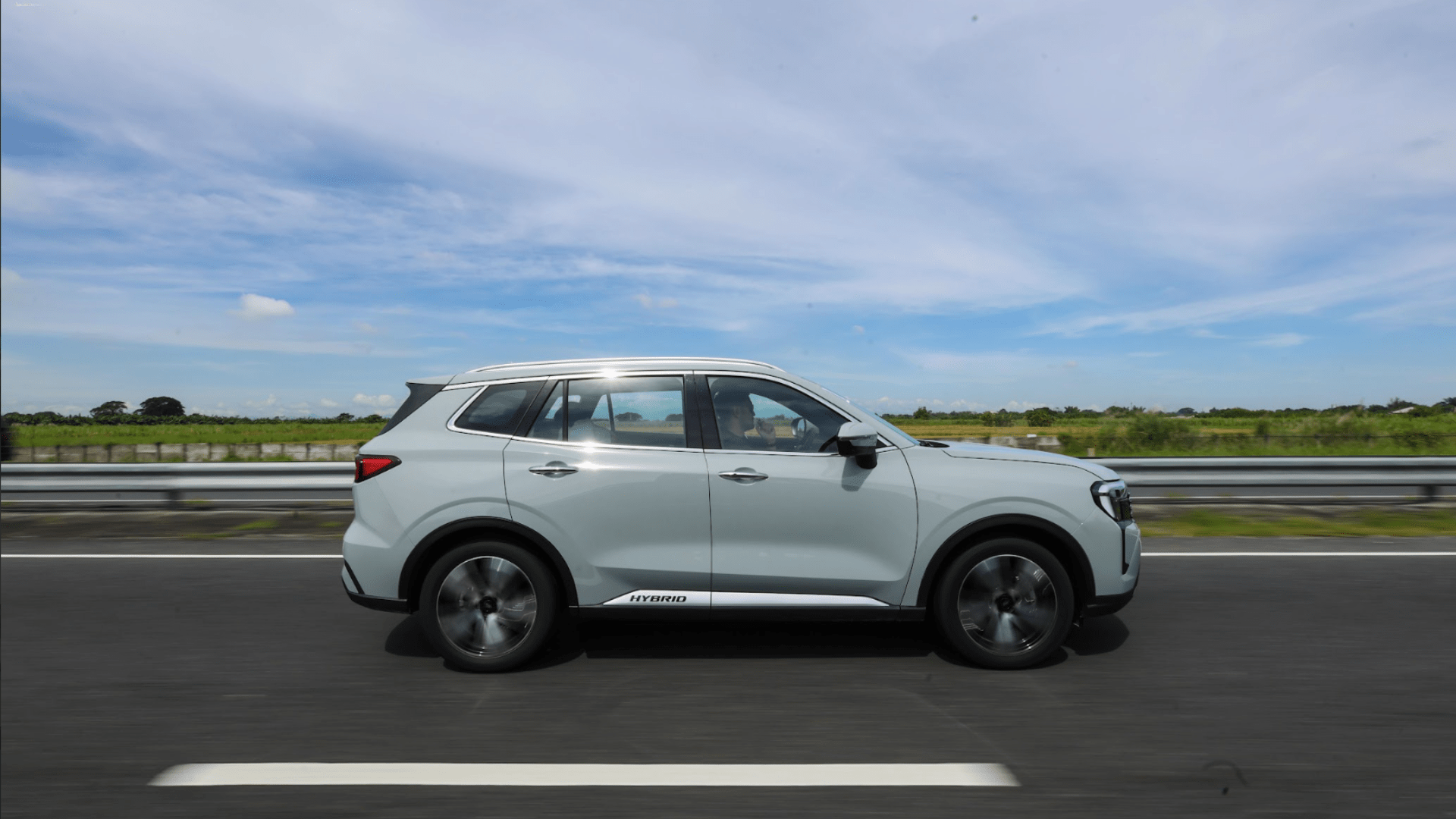 Overseas Showdown: Ford Territory Hybrid vs Honda CR-V Specs Comparison 6 Ford Territory Hybrid