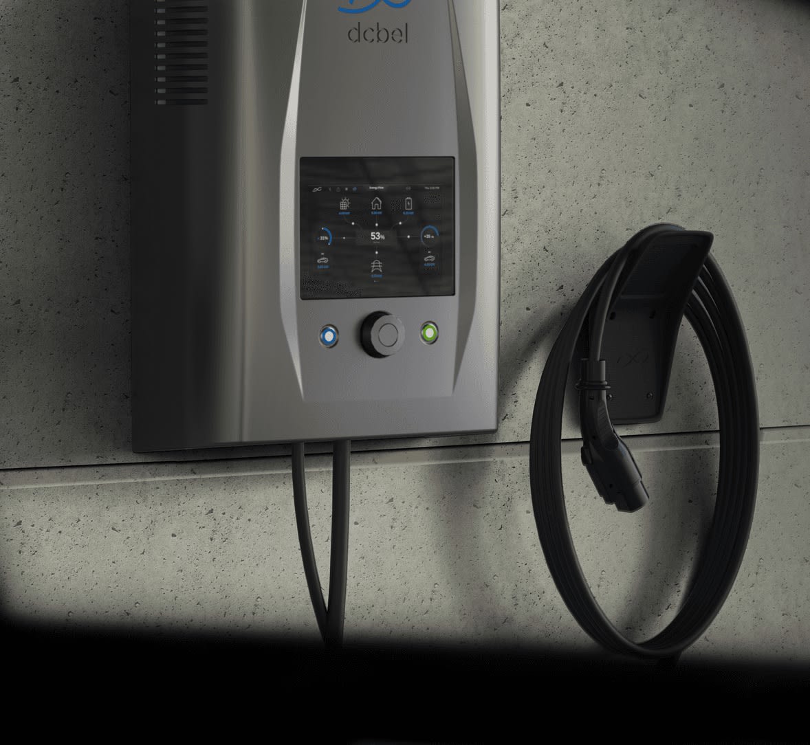 The Volvo EX90 bi-directional charging System Expands Volvo’s Energy Strategy 3 d04afd9f dcbelr16 driveway4