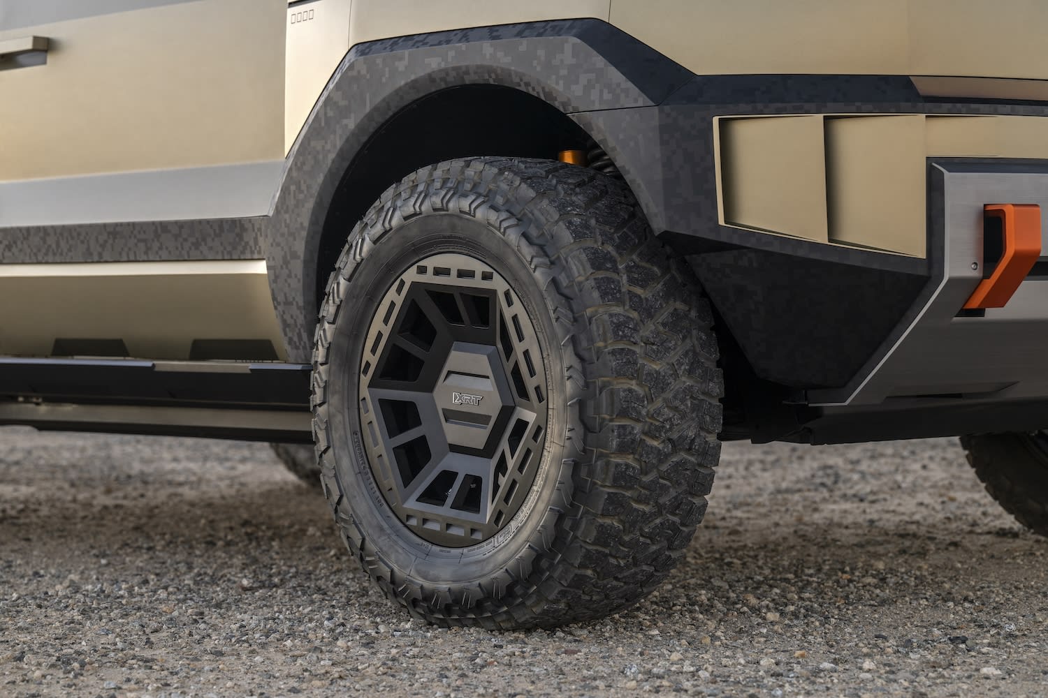 Off-Road Hardware Takes Priority in the Hyundai Crater Concept debut 12 Hyundai Crater Concept wheels