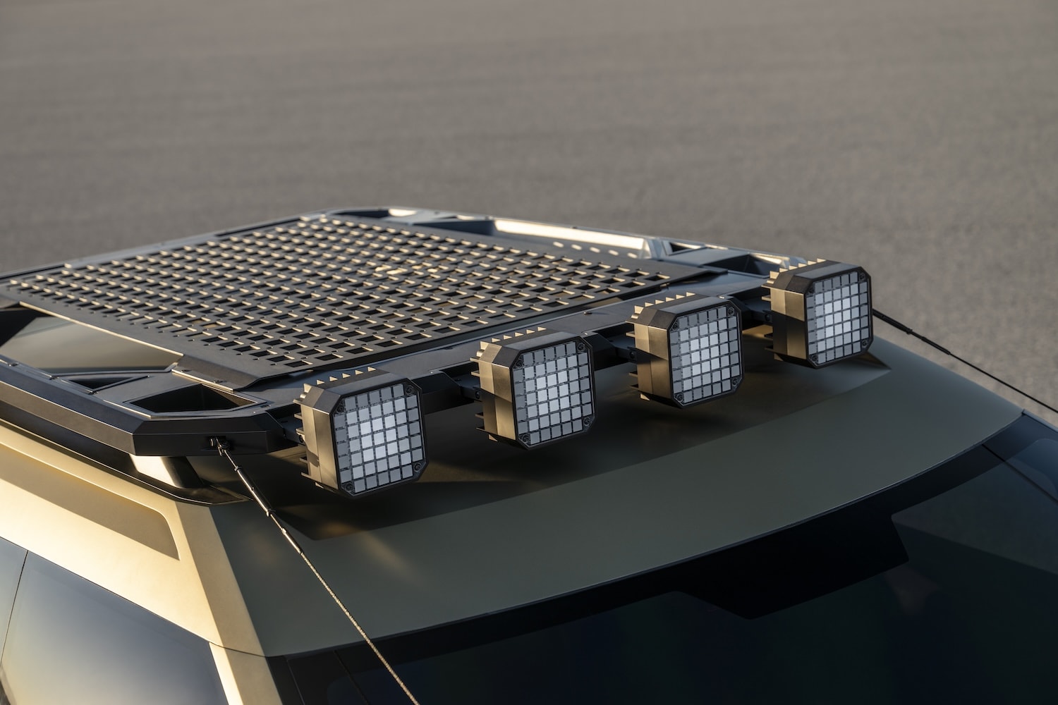 Off-Road Hardware Takes Priority in the Hyundai Crater Concept debut 10 Hyundai Crater Concept auxiliary lights