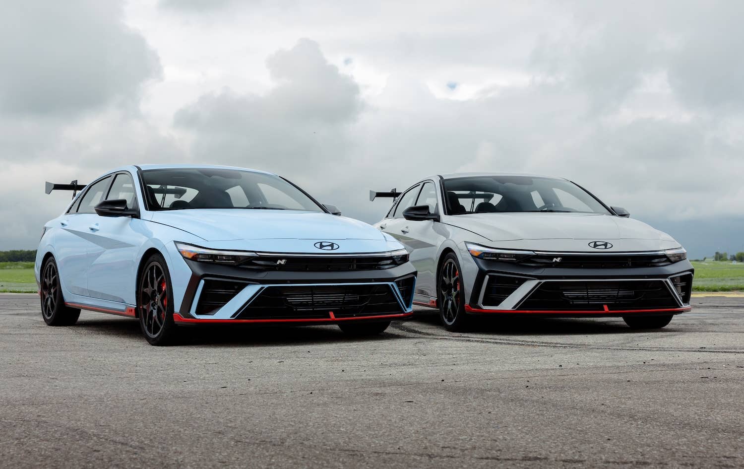 Hyundai Elantra N TCR Edition pair front quarter static