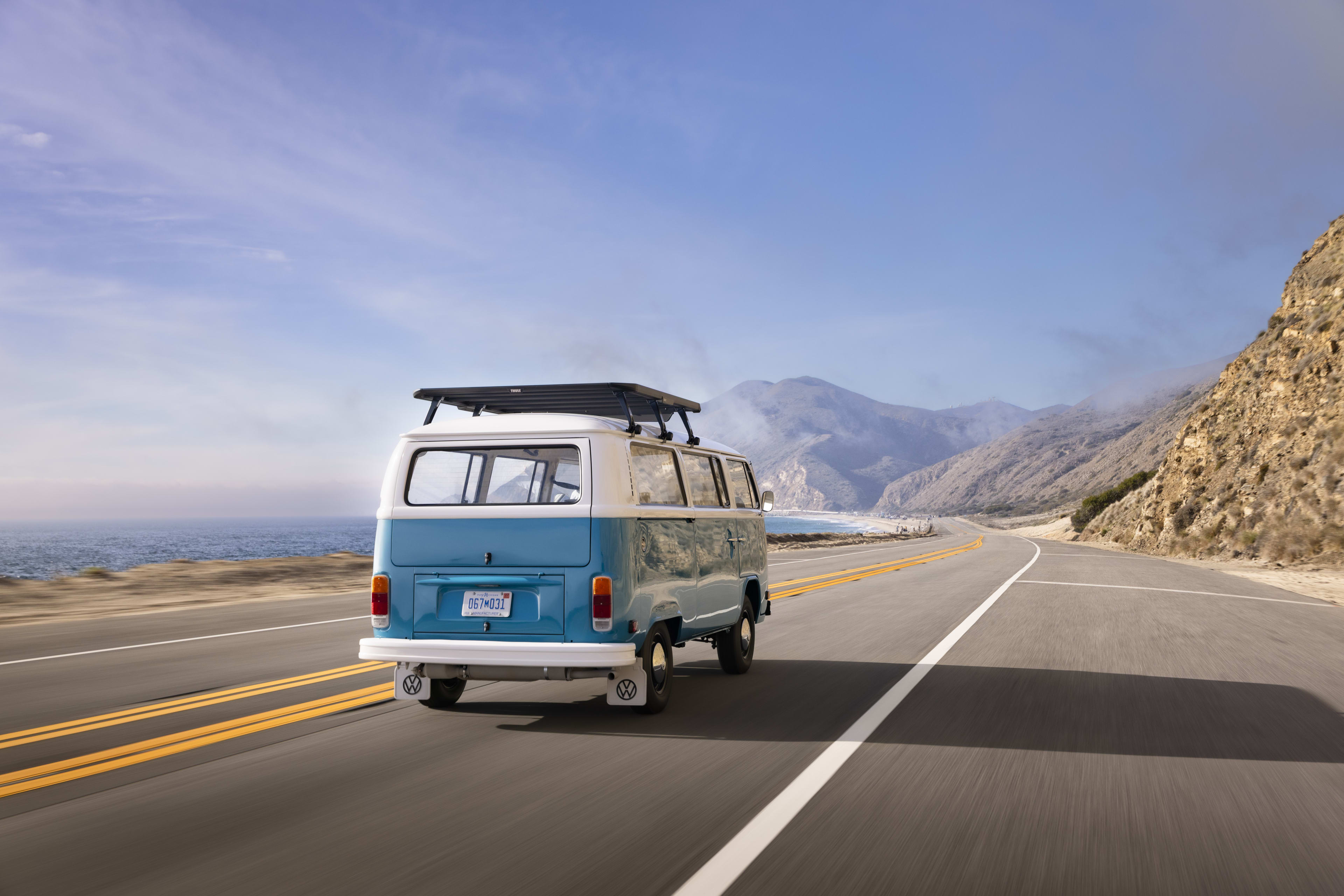1977 VW T2 Bus