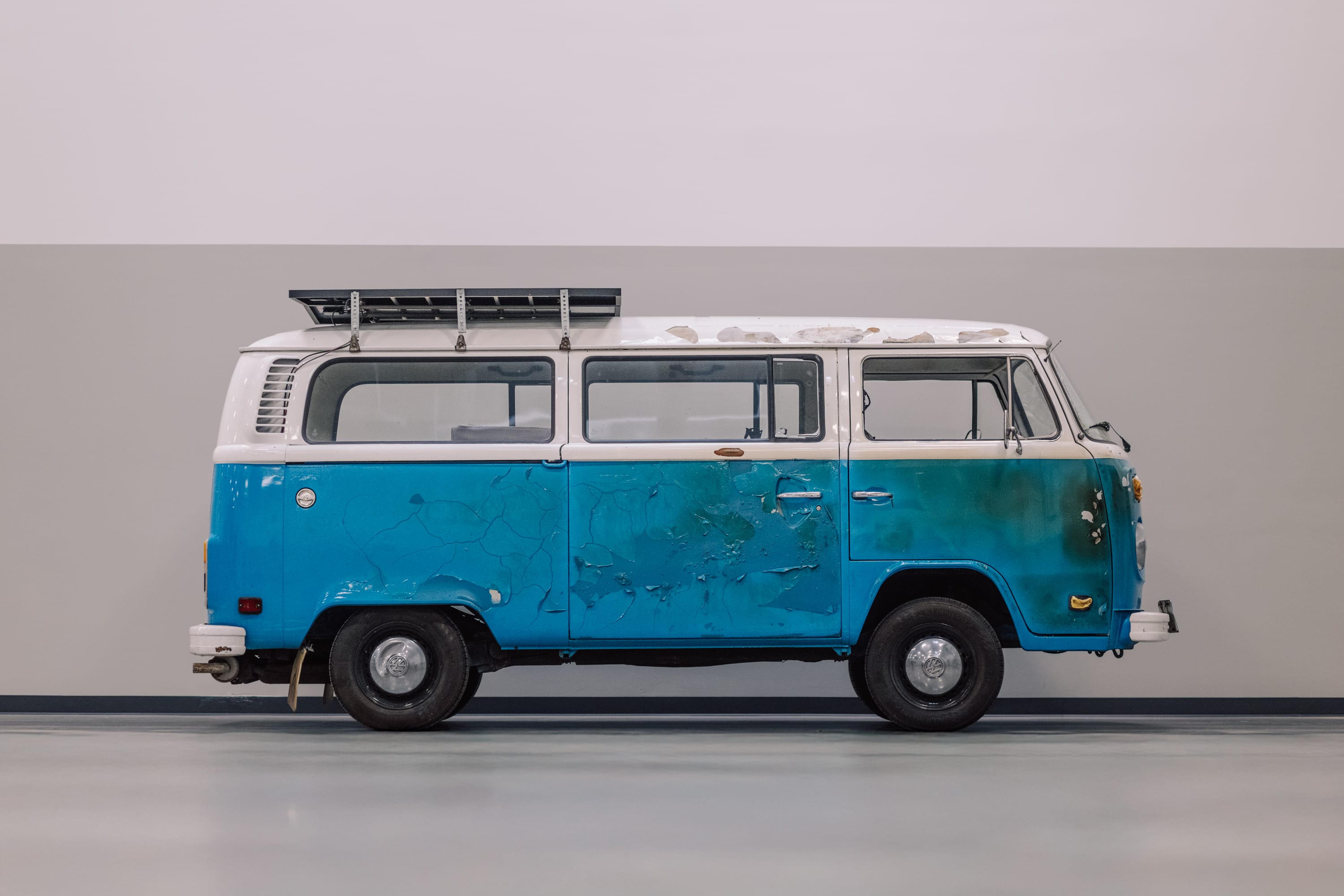 1977 VW T2 Bus