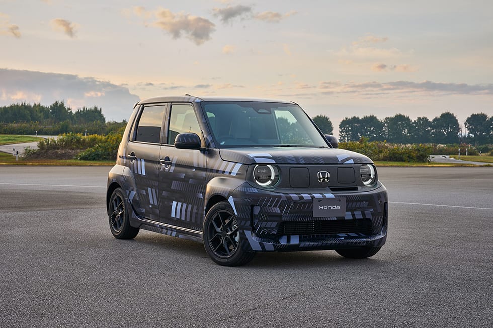 Honda Just Broke a Rule Every Carmaker Followed for Decades — This New Chassis Is a Game-Changer 4 A front three quarter shot of the Honda Super-ONE prototype EV