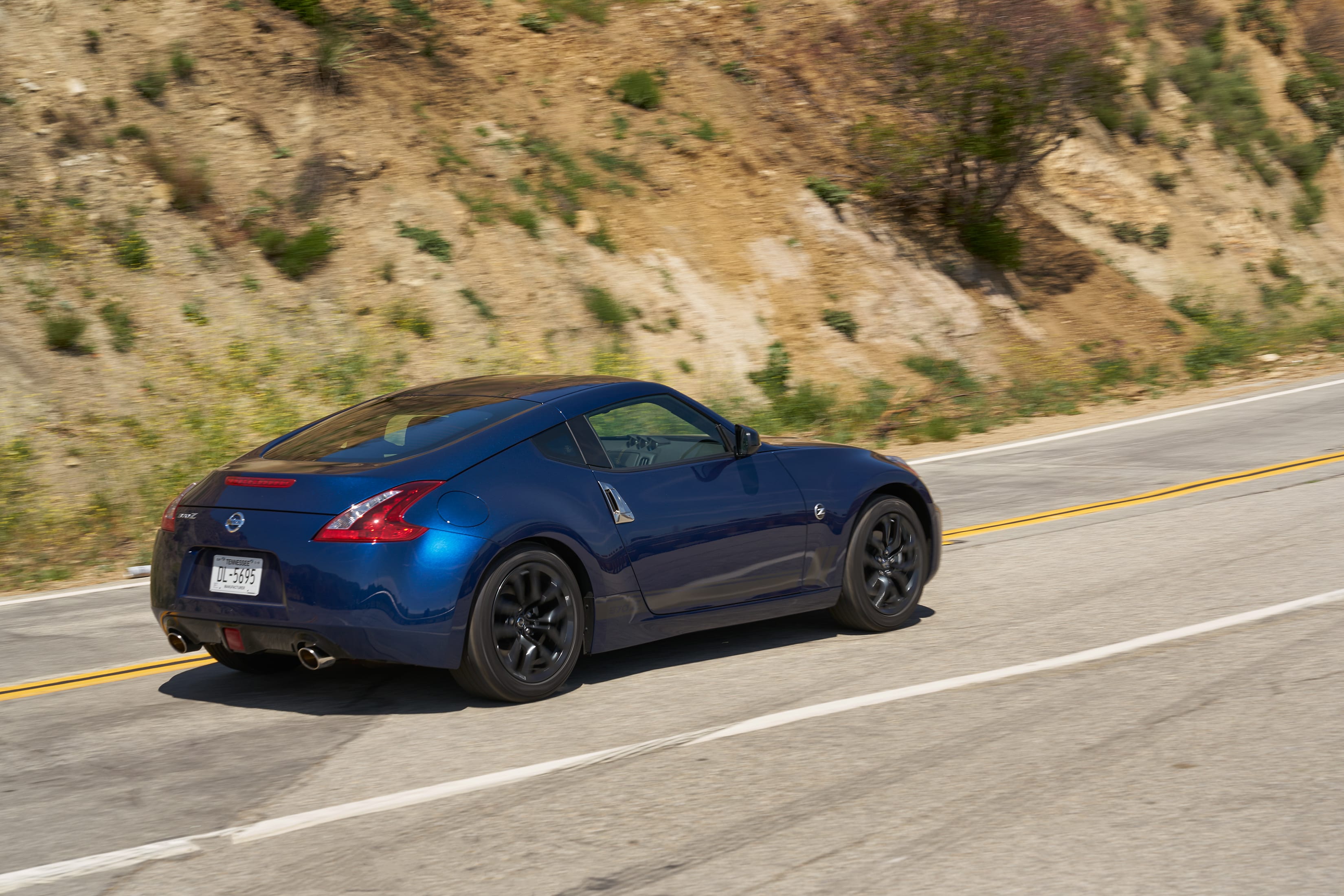 Nissan 350Z vs 370Z: Is the 370Z a Worthy Successor? 5 2019 Nissan 370Z