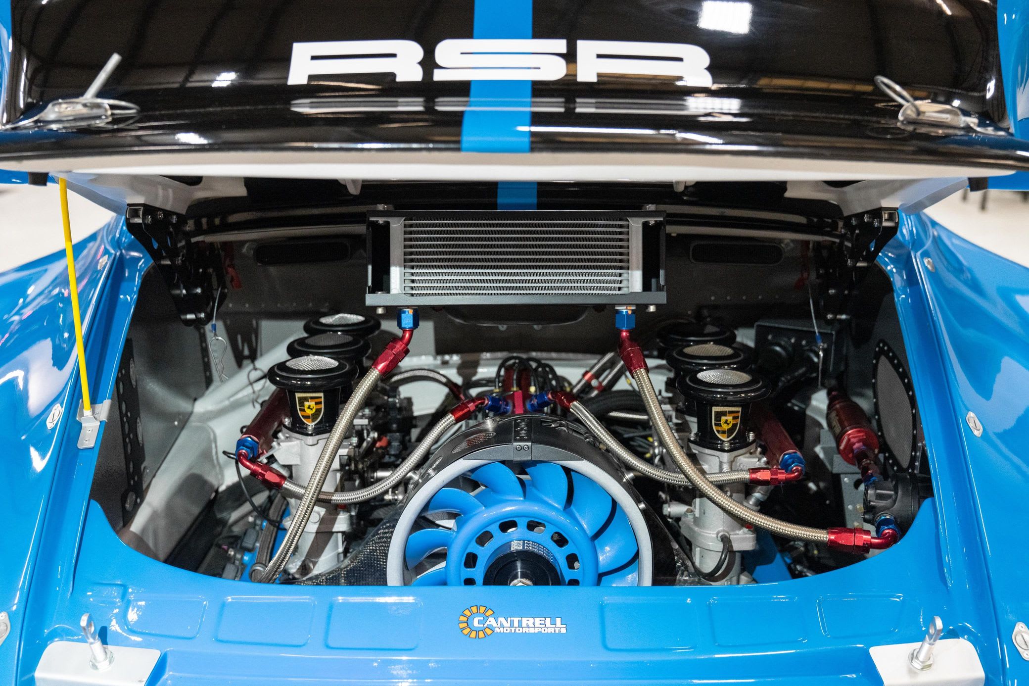 1977 Porsche 911 track car Features MoTeC Management and 935-Spec Suspension 8 9aad1z48 steygwc