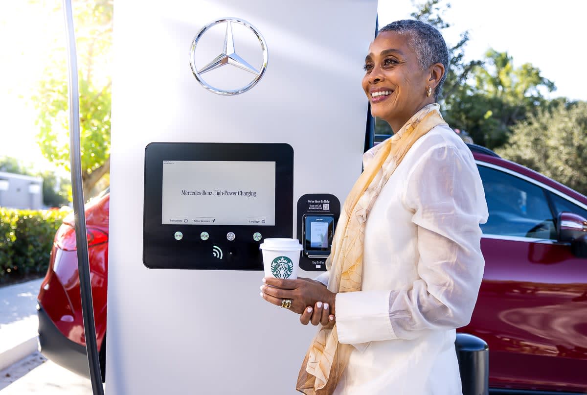 Mercedes Benz 400 kW fast charging Supports NACS and CCS Plugs for All EVs 3 starbucks and mercedes benz ev chargers 1