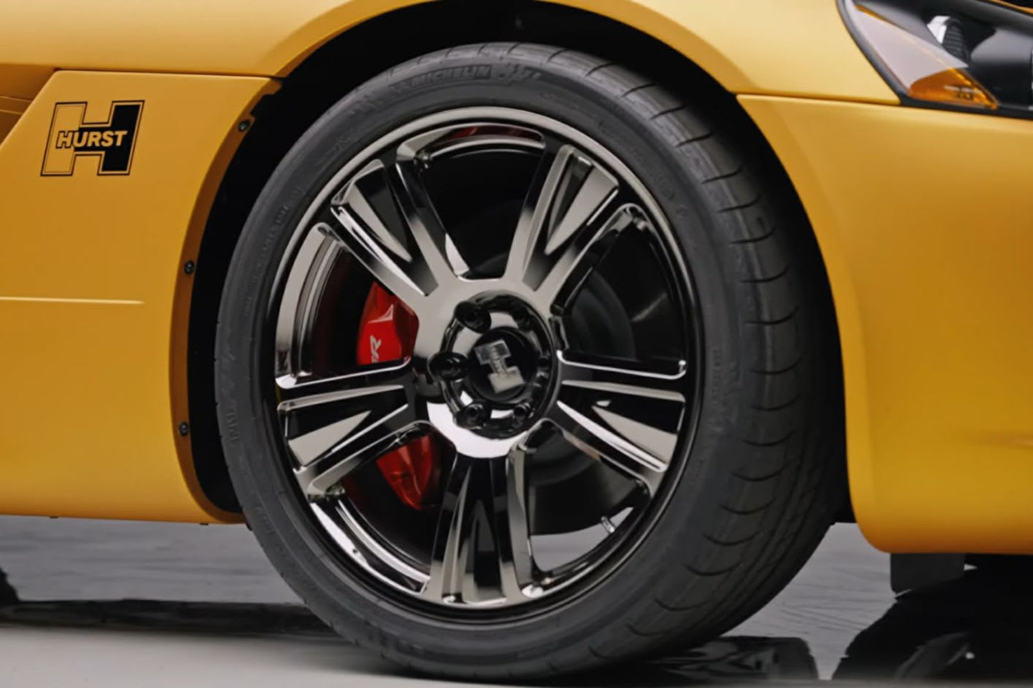 Rare Gold Pair: Hurst 50th Anniversary Dodge Viper Auction 10 2008 Dodge Viper SRT-10 Hurst 50th Anniversary Edition