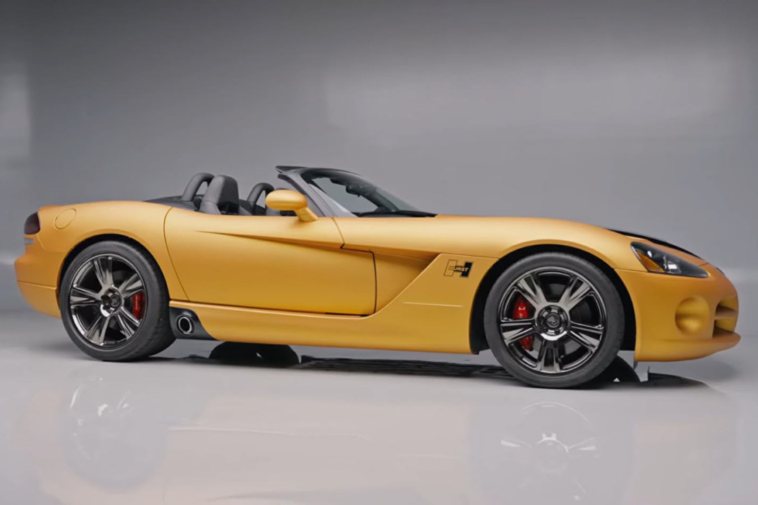 Rare Gold Pair: Hurst 50th Anniversary Dodge Viper Auction 12 2008 Dodge Viper SRT-10 Hurst 50th Anniversary Edition