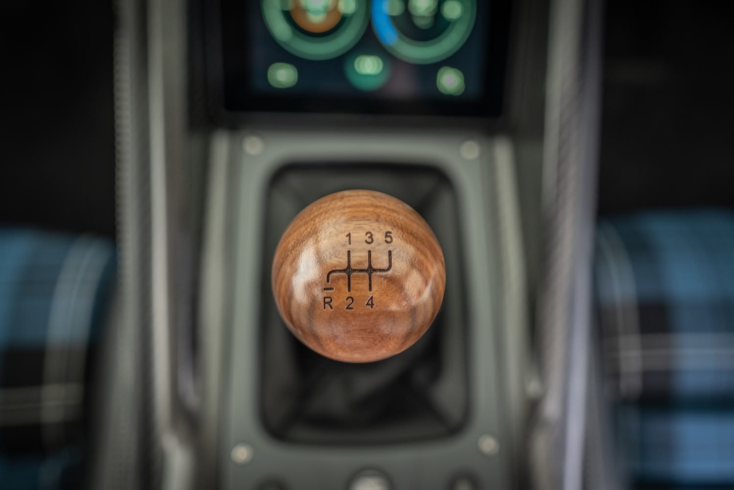 Lotus Esprit carbon-fiber restomod Specs: 10–80% Charge in Just 13 Minutes 10 Encor Lotus Esprit Restomod