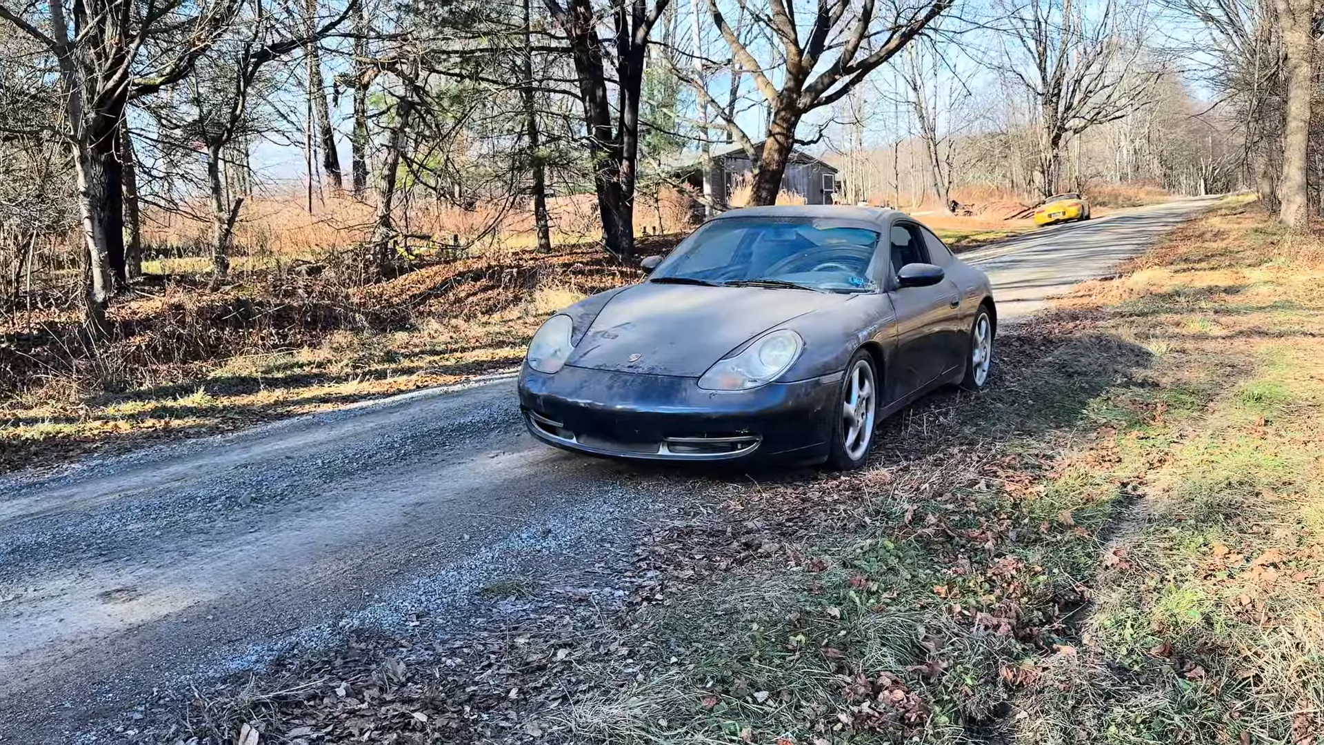 Ferrari 360 Porsche barn find Cars Roar to Life After Years of Mold and Mouse Nests 8 screenshot 344