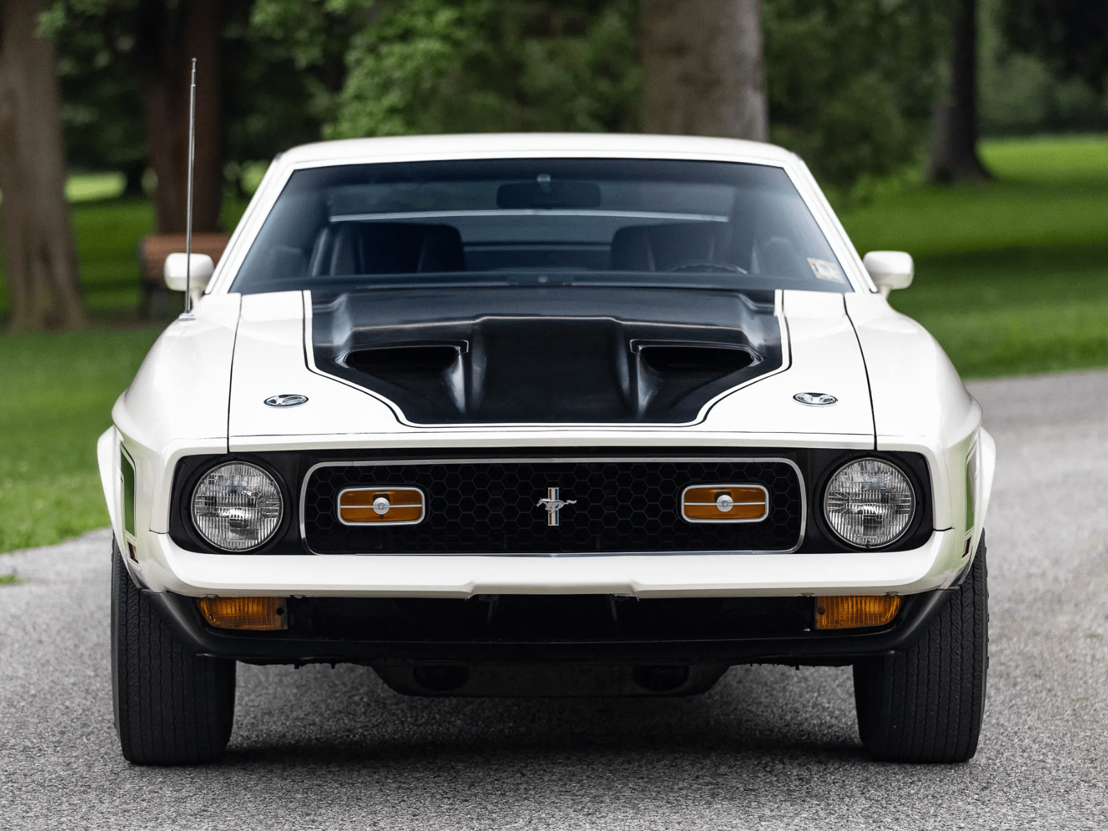 1971 Ford Mustang Mach 1 for sale Features 285 HP 351 Cleveland V8 and Four-Speed Manual 5 1971 ford mustang mach 1 2 1012171