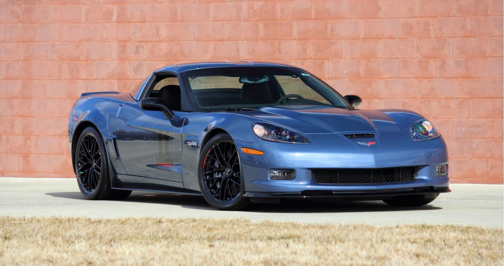 chevrolet corvette z06 carvbon front quarter 923238206