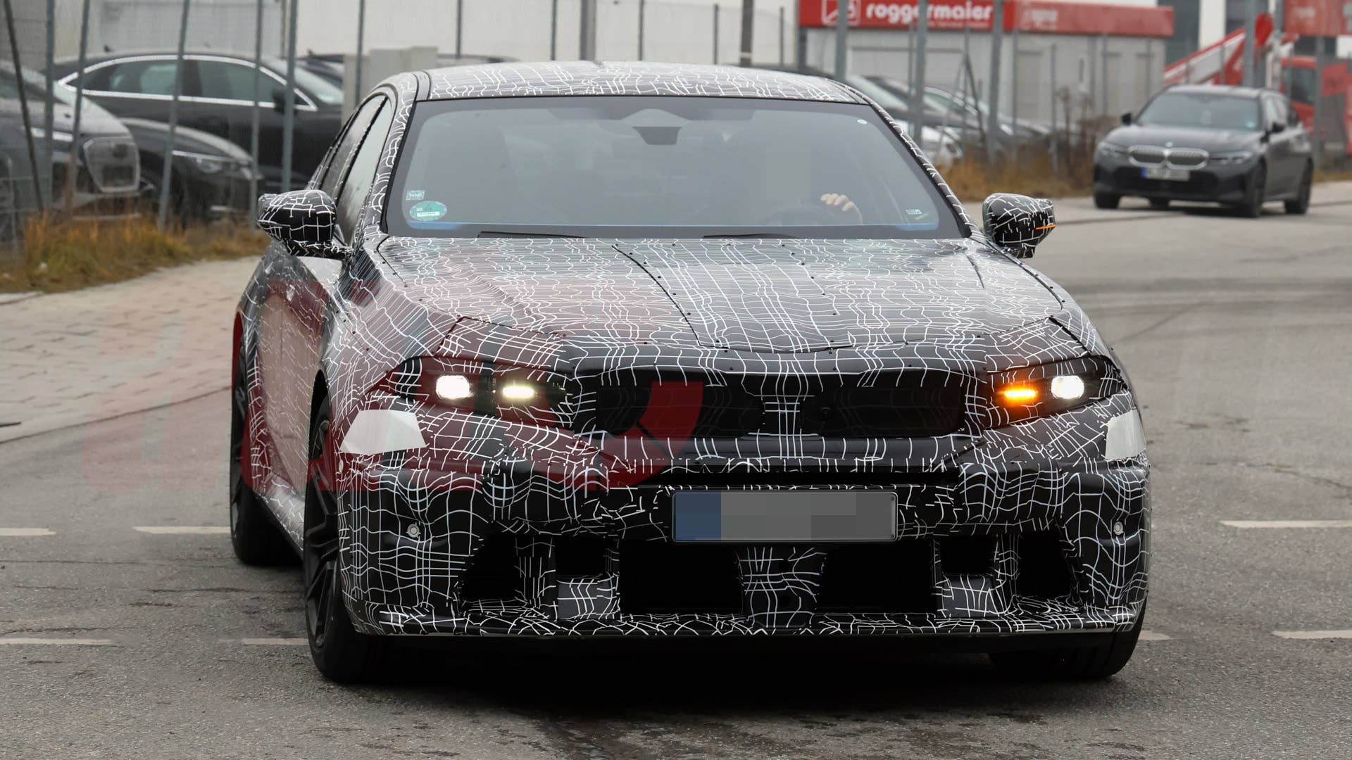 2027 BMW M5 LCI spy shot
