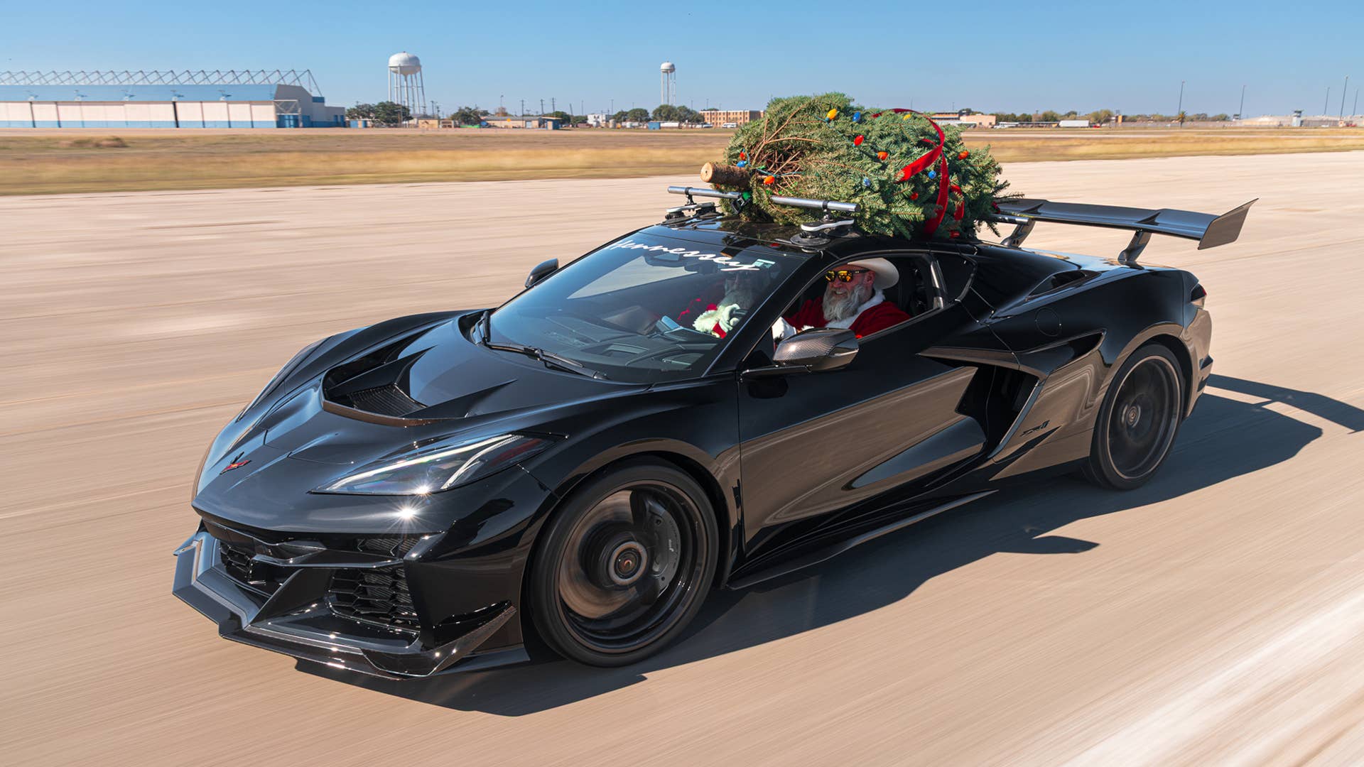 Hennessey Chevrolet Corvette ZR1 Christmas tree run record