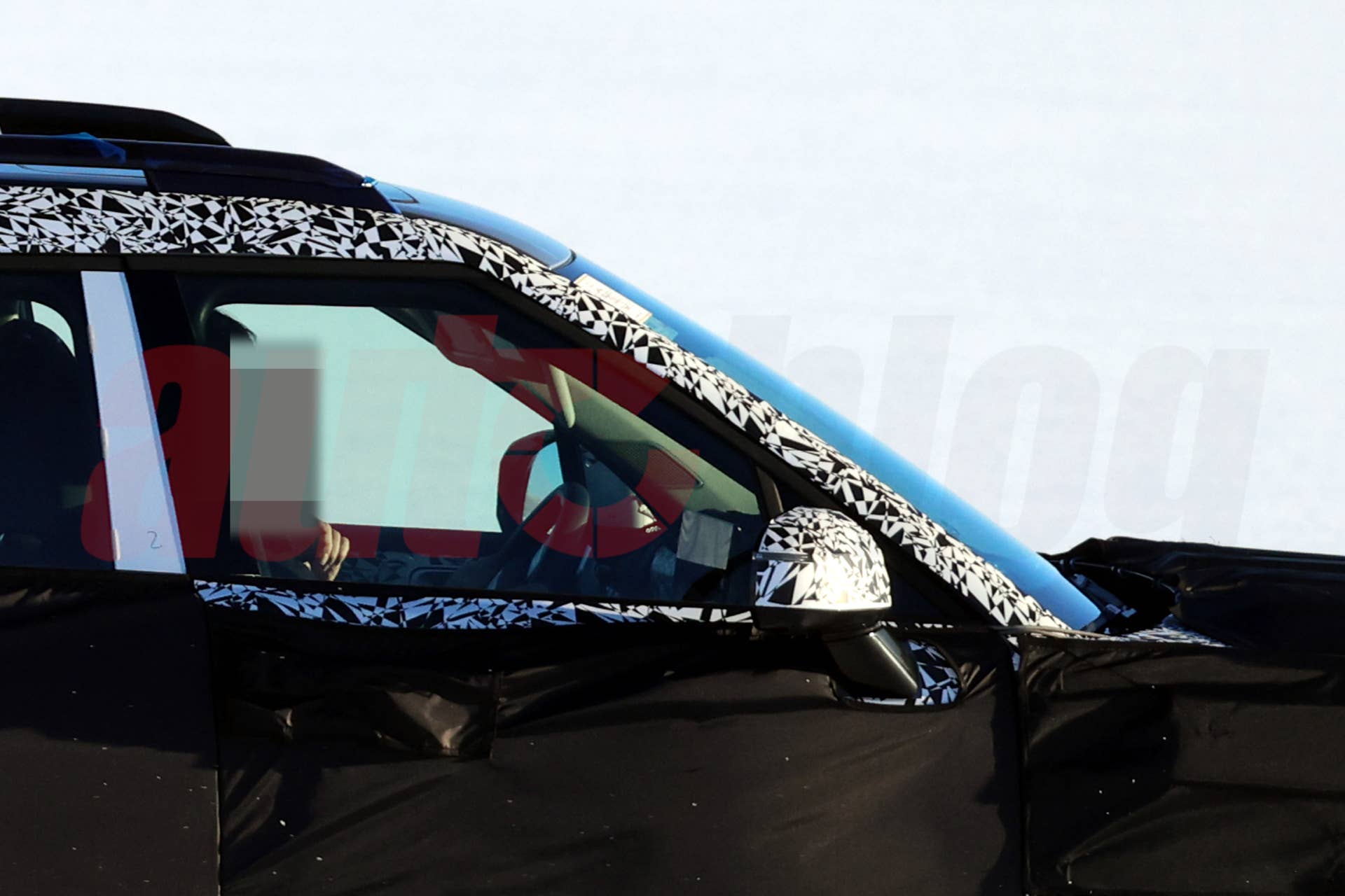 2027 Hyundai Santa Fe facelift spy shot